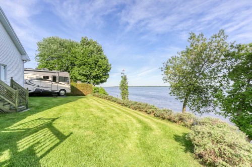 Cour - 3320 Rue Notre-Dame E., Trois-Rivières, QC - Outdoor With Body Of Water