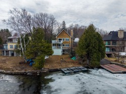 41 Rue le Long-du-Lac  Saint-Hippolyte, QC J8A 1S8