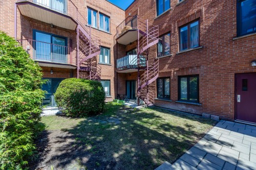 104-1700 Av. Papineau  Montréal (Ville-Marie), QC H2K 4H9