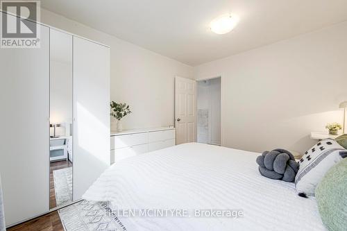 2 Birch Tree Crescent, Toronto, ON - Indoor Photo Showing Bedroom