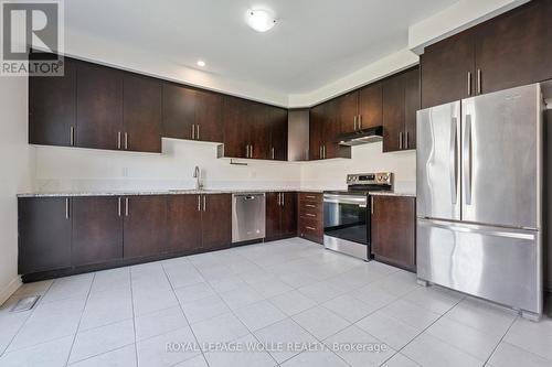 267 Grovehill Crescent, Kitchener, ON - Indoor Photo Showing Kitchen