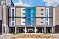 639 - 16 CONCORD PLACE  Grimsby, ON L3M 0J1