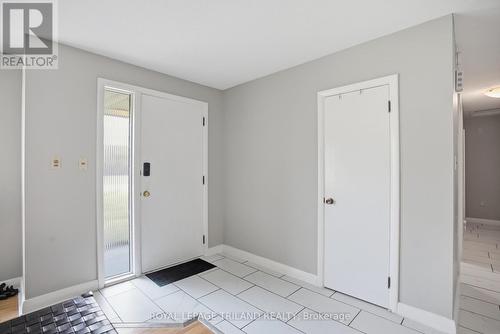Main Floor: Foyer - 305 Stephen Street, London South (South B), ON - Indoor Photo Showing Other Room