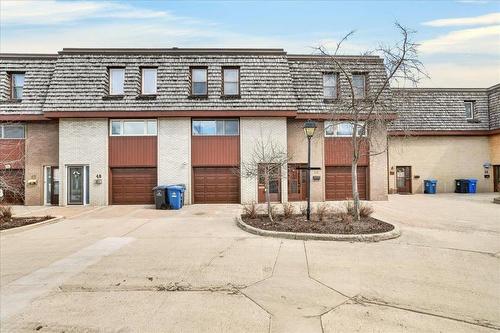 47 361 Westwood Drive  Winnipeg, MB R3K 1G4