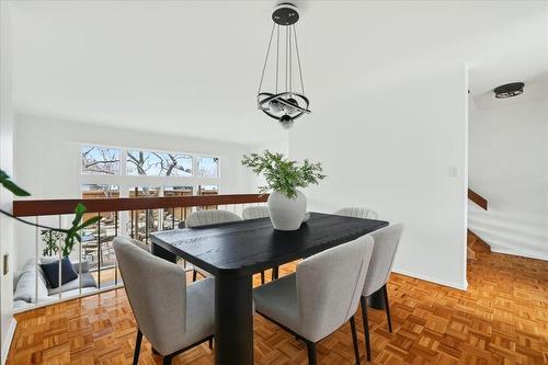 47 361 Westwood Drive, Winnipeg, MB - Indoor Photo Showing Dining Room