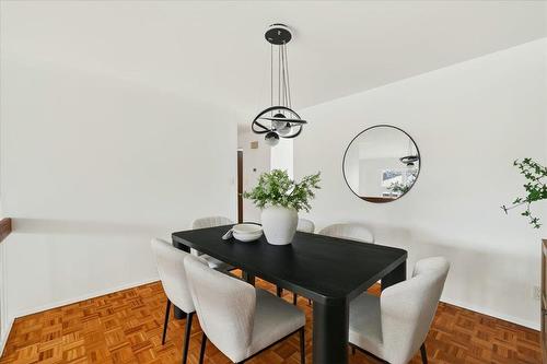 47 361 Westwood Drive, Winnipeg, MB - Indoor Photo Showing Dining Room