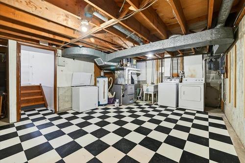 47 361 Westwood Drive, Winnipeg, MB - Indoor Photo Showing Basement