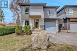 1285 LIVINGSTONE AVENUE  Ottawa, ON K1H 7P7
