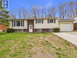 383 WELLINGTON STREET Saugeen Shores, ON N0H 2C4