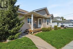 198 MOIRA STREET W Belleville (Belleville Ward), ON K8P 1T5