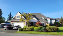 2517 Trillium Terr Duncan, BC V9L 5J7