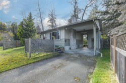 369 Douglas St Comox, BC V9M 2C6