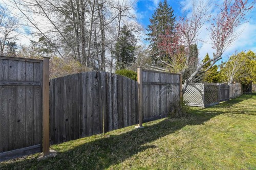 369 Douglas St, Comox, BC 