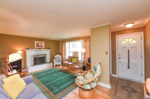369 Douglas St, Comox, BC 