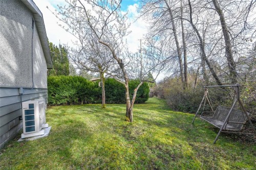 369 Douglas St, Comox, BC 