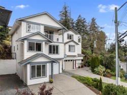 2642 Selwyn Rd Langford, BC V9B 3L5