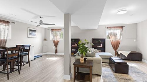 2440 Margaret Road, West Kelowna, BC - Indoor