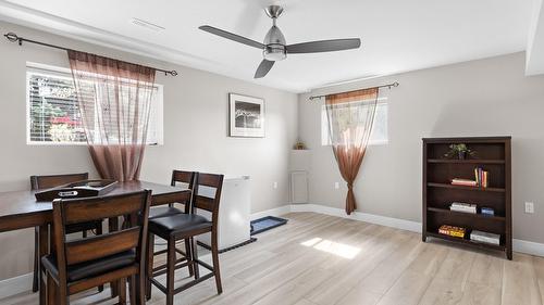 2440 Margaret Road, West Kelowna, BC - Indoor