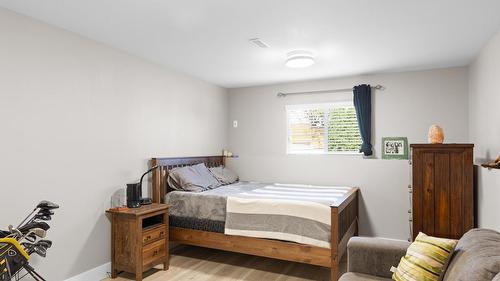 2440 Margaret Road, West Kelowna, BC - Indoor Photo Showing Bedroom