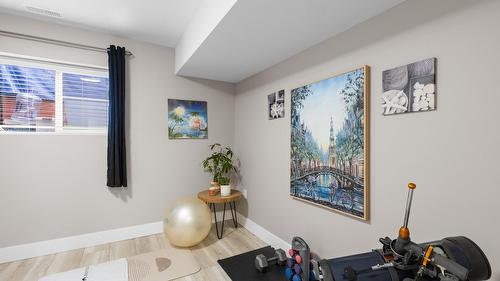 2440 Margaret Road, West Kelowna, BC - Indoor