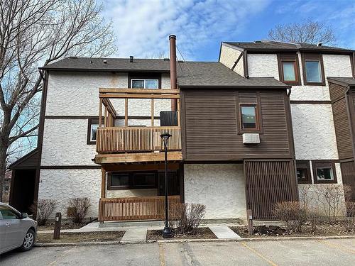 16-120 Niakwa RD  Winnipeg, MB R2M 4T2