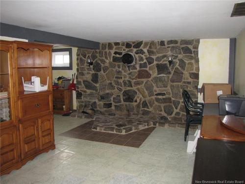 24 Chelsea Rd, Moncton, NB 