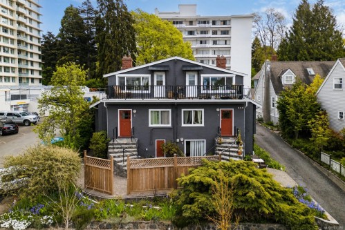 239 St. Andrews St  Victoria, BC V8V 2N1