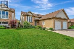 6 WESTON Street Paris, ON N3L 4C1