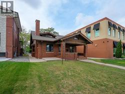 1279 Ouellette AVENUE Windsor, ON N8X 1J3