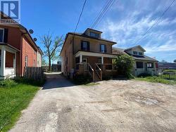 A - 76 GUELPH STREET Halton Hills, ON L7G 3Z5