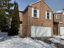 94 PINEWOOD DRIVE  Vaughan, ON L4J 5P6