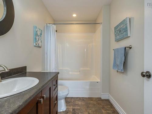 243 Windbreak Run, Upper Tantallon, NS 