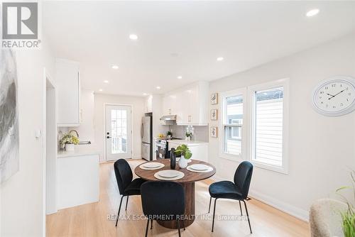 297 Britannia Avenue, Hamilton, ON - Indoor Photo Showing Dining Room