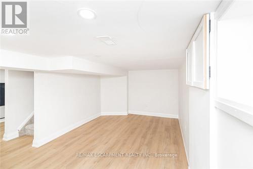 297 Britannia Avenue, Hamilton, ON - Indoor Photo Showing Other Room