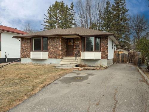 509 Dalhousie Drive  Thunder Bay, ON P7C 5P1
