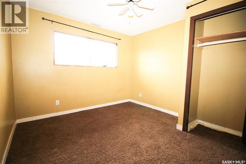 504 3Rd Avenue E, Frontier, SK - Indoor Photo Showing Other Room