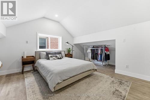 123 East Avenue N, Hamilton, ON - Indoor Photo Showing Bedroom