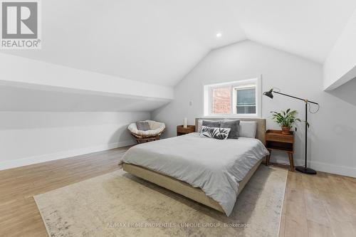 123 East Avenue N, Hamilton, ON - Indoor Photo Showing Bedroom