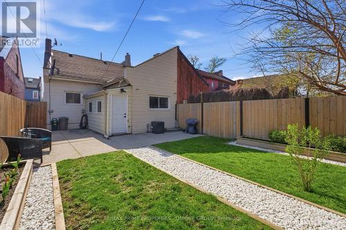 123 East Avenue N, Hamilton, ON - Outdoor
