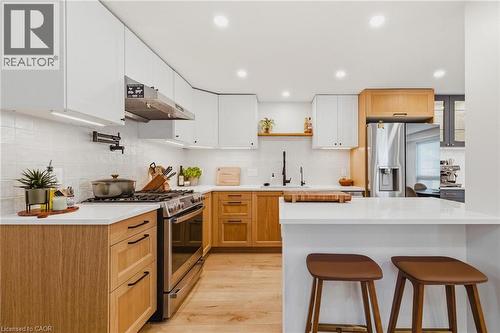 218 Prosperity Drive, Kitchener, ON - Indoor Photo Showing Kitchen With Upgraded Kitchen