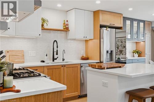 218 Prosperity Drive, Kitchener, ON - Indoor Photo Showing Kitchen With Upgraded Kitchen