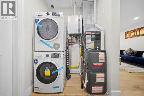 1663 Drouillard Road, Windsor, ON - Indoor Photo Showing Laundry Room