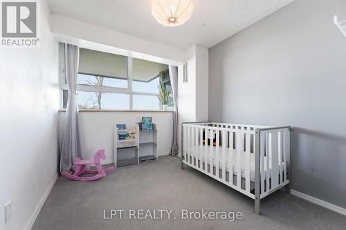 314 - 555 Brittany Drive, Ottawa, ON - Indoor Photo Showing Bedroom