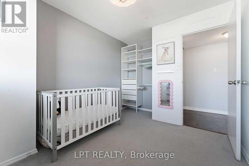 314 - 555 Brittany Drive, Ottawa, ON - Indoor Photo Showing Bedroom