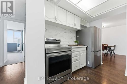 314 - 555 Brittany Drive, Ottawa, ON - Indoor Photo Showing Kitchen