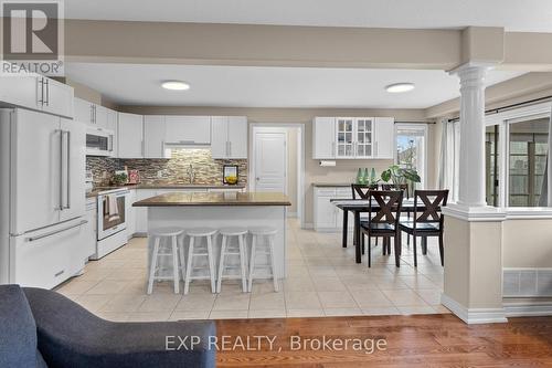 4875 John Street, Lincoln (Beamsville), ON - Indoor Photo Showing Kitchen