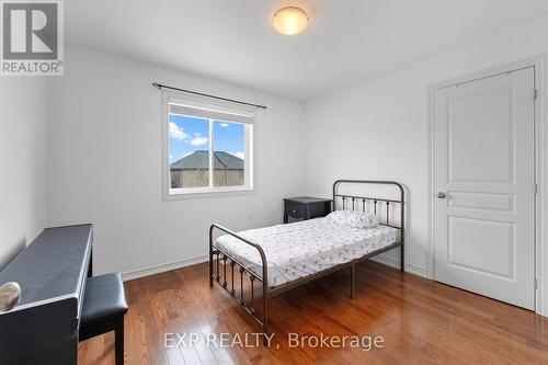 4875 John Street, Lincoln (Beamsville), ON - Indoor Photo Showing Bedroom