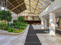 804 - 63 ST CLAIR AVENUE W  Toronto, ON M4V 2Y9