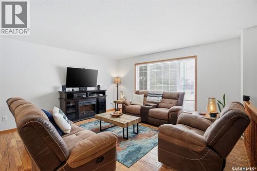 222 Hunt Road, Saskatoon, SK 