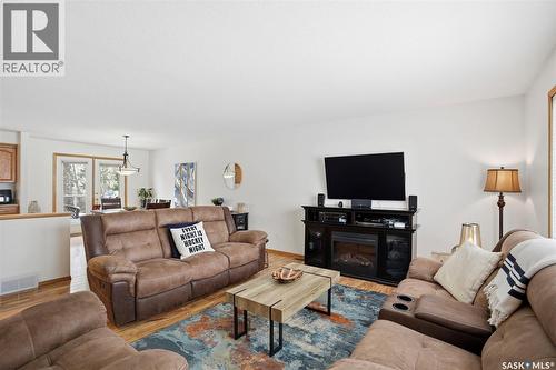 222 Hunt Road, Saskatoon, SK 